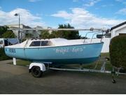 18 FOOT TRAILER SAILER YACHT